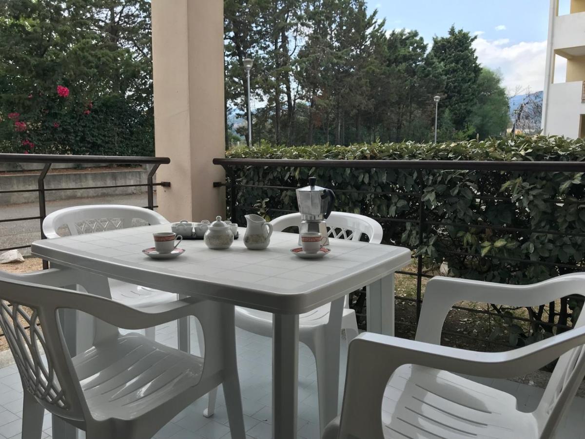 San Rocco One Bed Apartments 4A1 9 Isca sullo Ionio Exterior foto